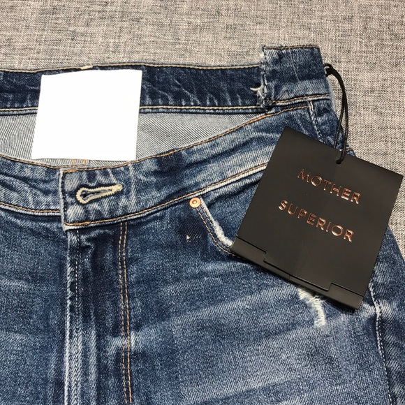 MOTHER Trasher Waist and Hem Jeans - Picture 4 of 6